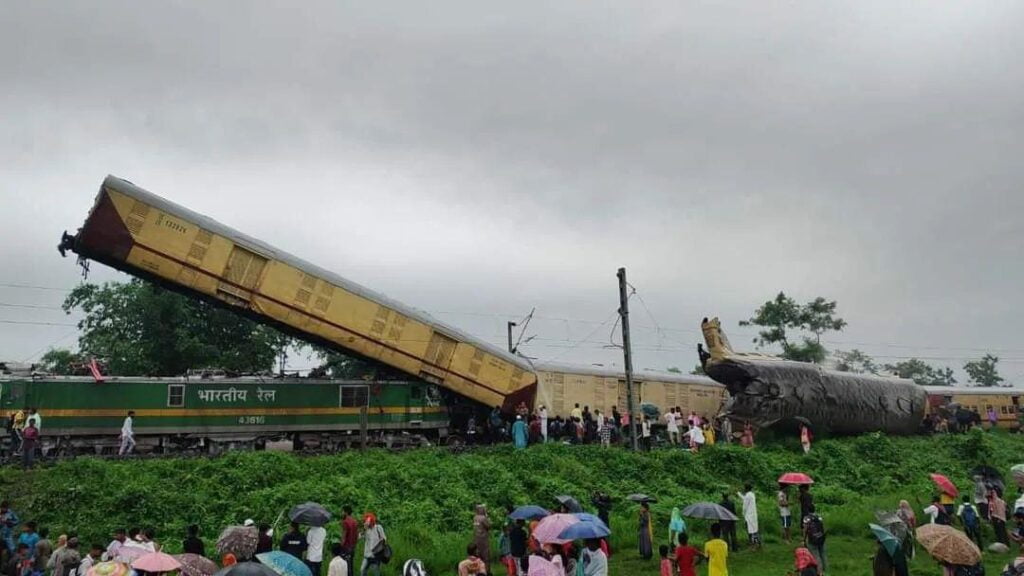 Kanchenjunga Express and goods train collision in West Bengal resulting in 5 deaths and 25 injuries